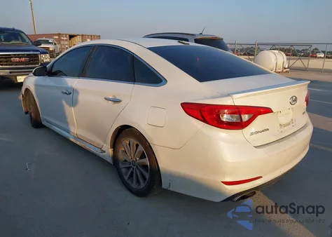 2015 Hyundai Sonata Sport z USA, uszkodzony, nr VIN 5NPE34AF1FH042454